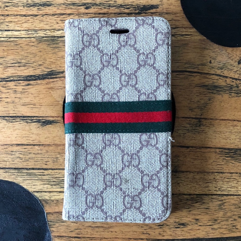 Gucci IPhone 8 Plus Wallet Phone Case